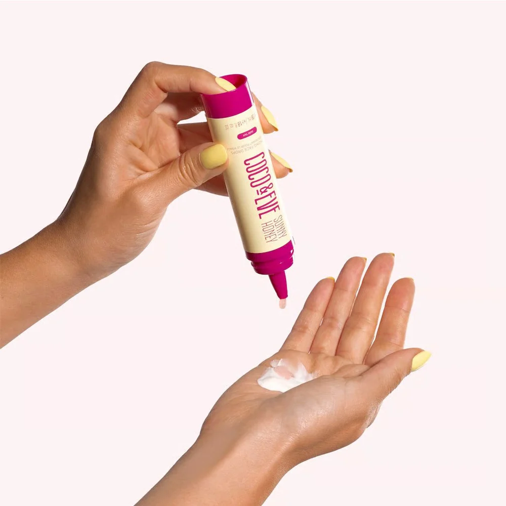 Coco & Eve Sunny Honey Bronzing Face Drops Medium Glow 30ml - gocce autoabbronzanti viso - Image 2